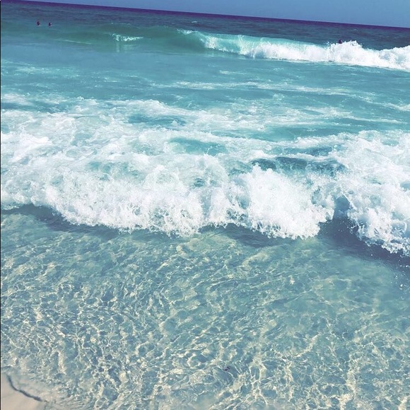 Meet your Posher, Julia - Picture 1 of 1